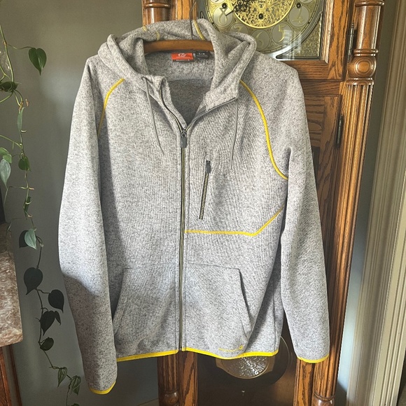 Merrell Other - Unisex Merrell gray/yellow knit zippered jacket with hood sz L